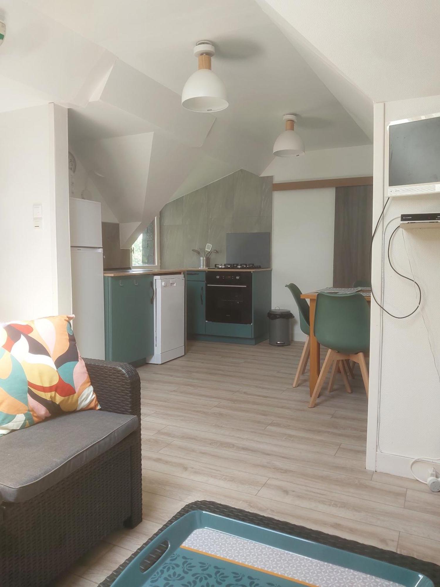 Domaine De Lesvaniel Landudec Room photo