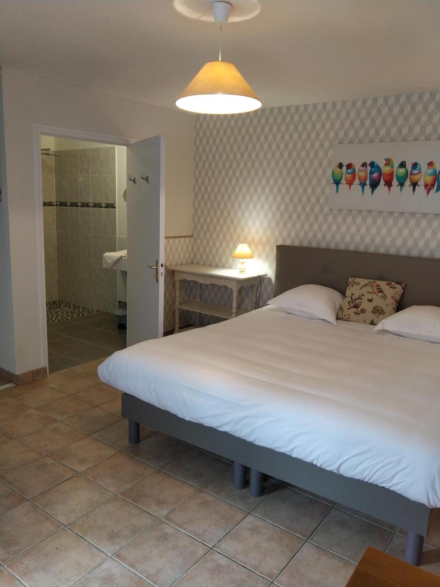 Domaine De Lesvaniel Landudec Room photo